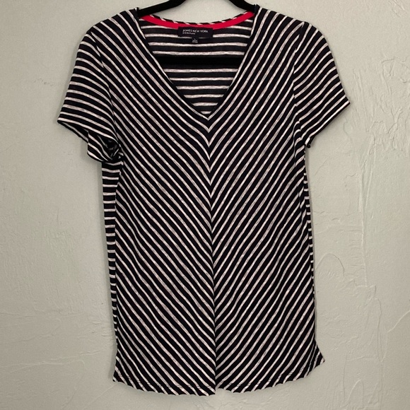 Jones New York Signature 
Blue / white striped - Picture 1 of 4